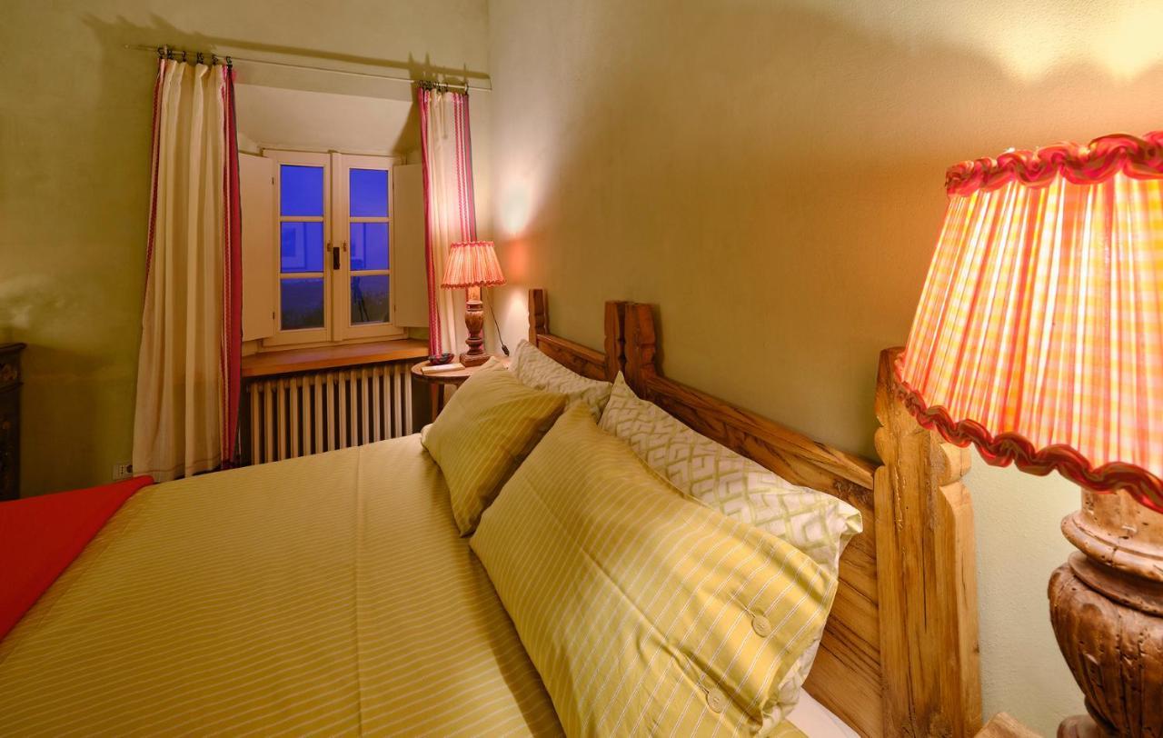Bed and Breakfast Il Castello di Tassara Esterno foto