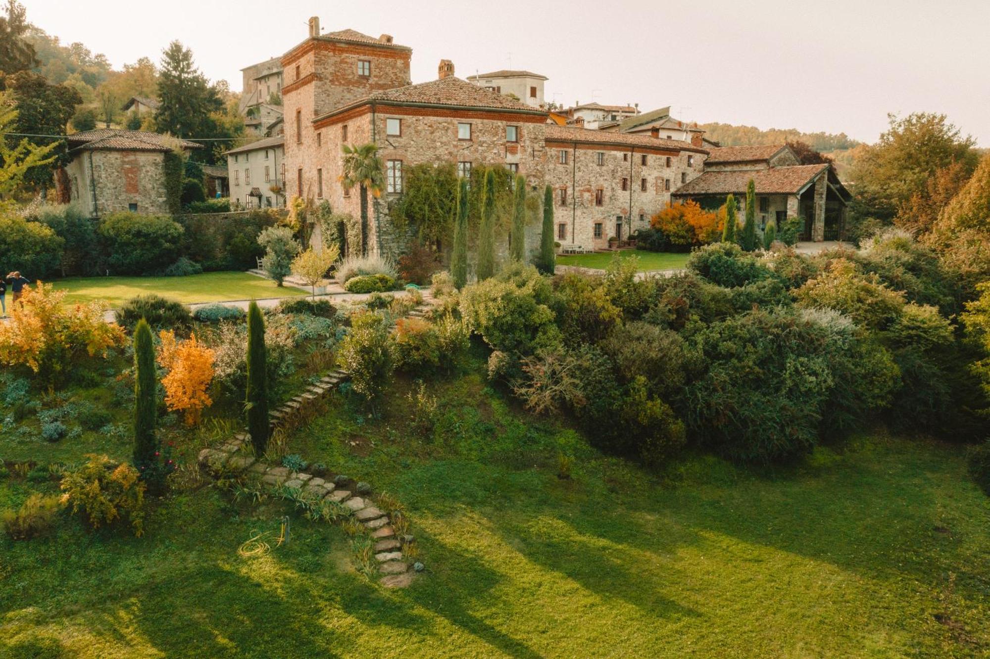 Bed and Breakfast Il Castello di Tassara Esterno foto